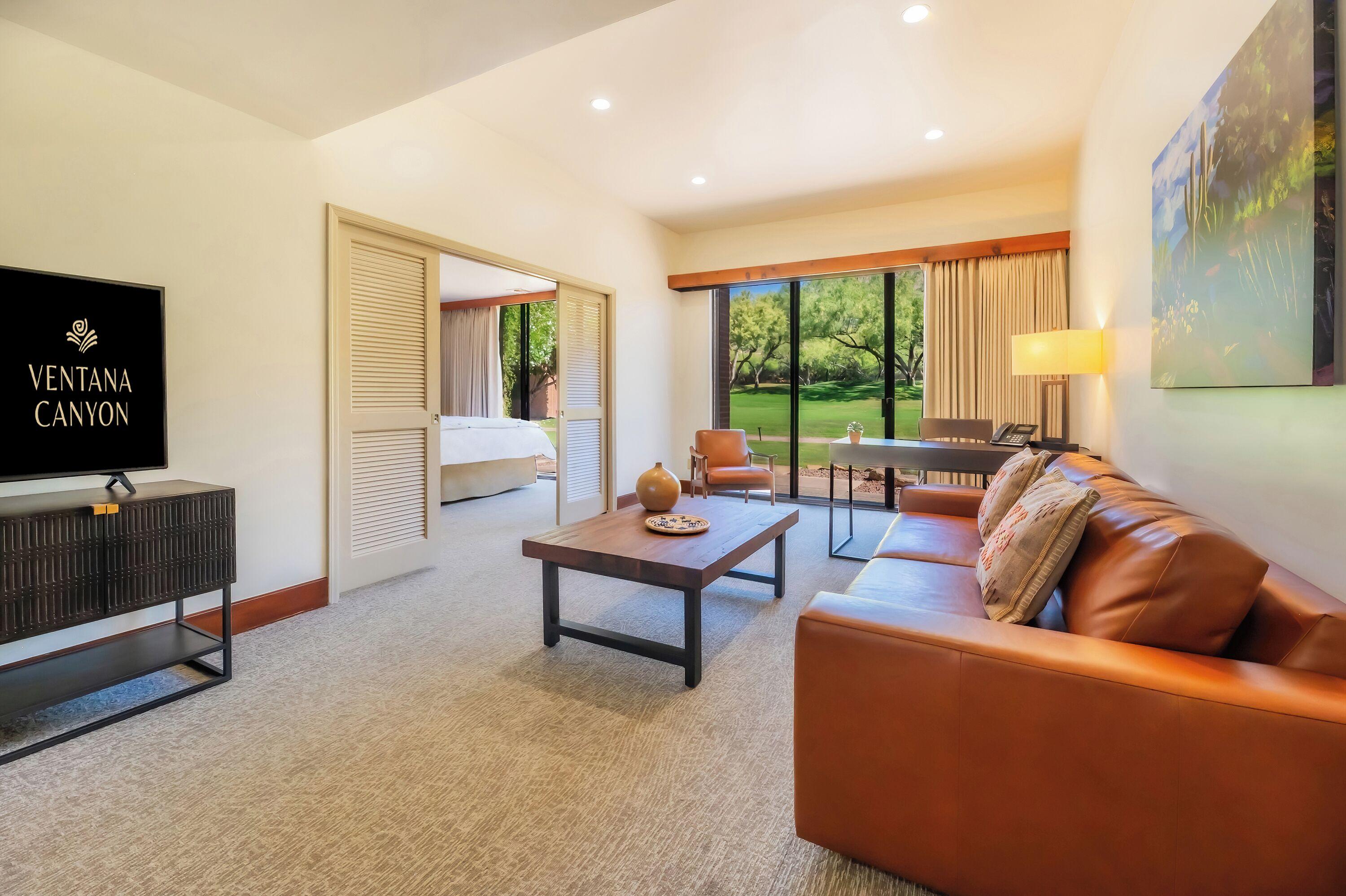 Deluxe Queen Suite