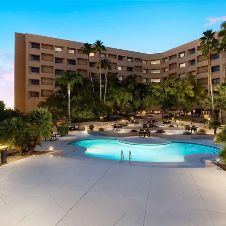 Hilton Tucson East-3